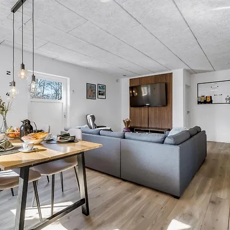 בית נופש Calli By Interhome *